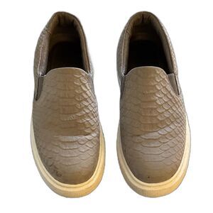 J Slides Grey Croc-Embossed Slip on Platform Shoes Sz 6